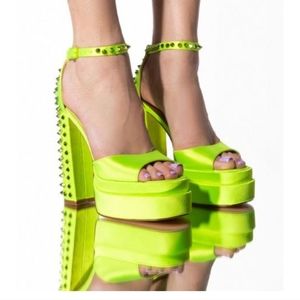 Women's Platform Sandal